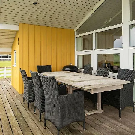 Holiday home 8 Person In *