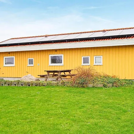 8 Person In Holiday home *