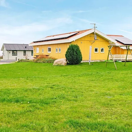Holiday home 8 Person In *